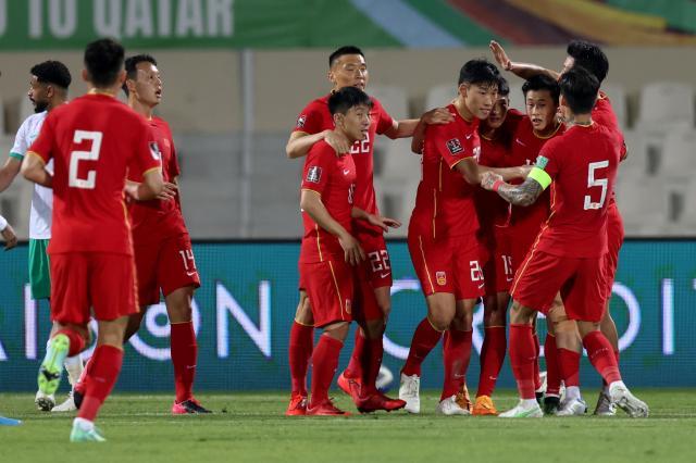 九游游戏-【聚焦】比分拼劲难掩尴尬 脸面仍需一点一点踢回来